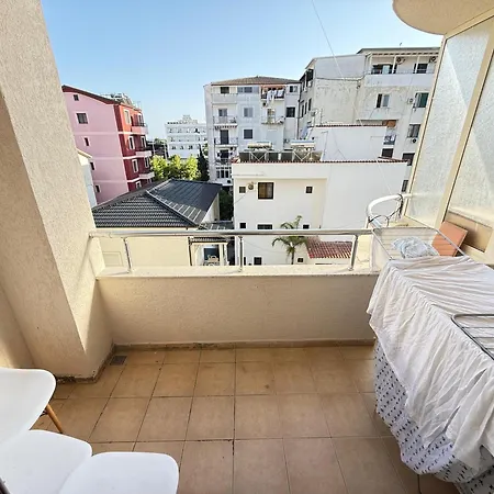 Апартаменты Ilir Daily Rent